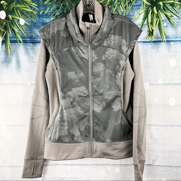 lululemon athletica Jackets & Blazers - LULULEMON SNUG SPRINTER JACKET AE023